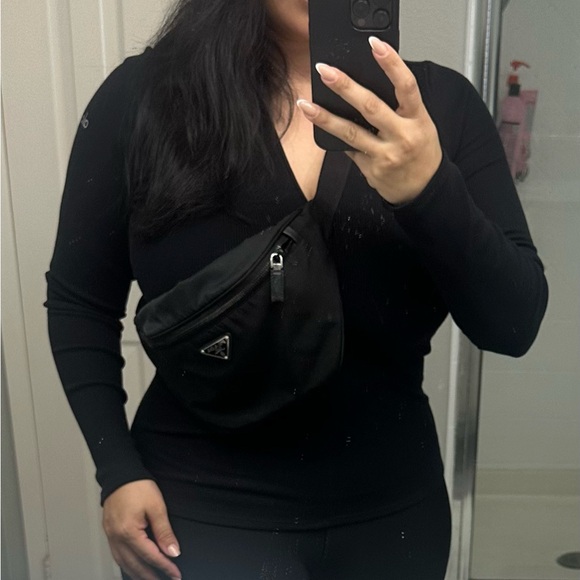 Prada Re-Nylon and Saffiano leather belt bag - Picture 5 of 15